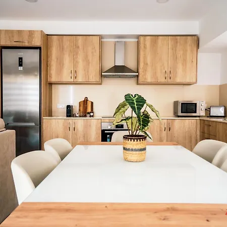 Stylish Retreat In A Charming Maltese Village