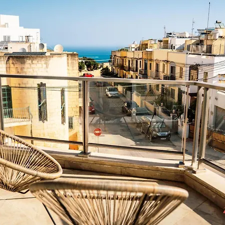 Stylish Retreat In A Charming Maltese Village Appartement